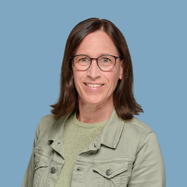 Evdiak Portraitbild von Petra Grund