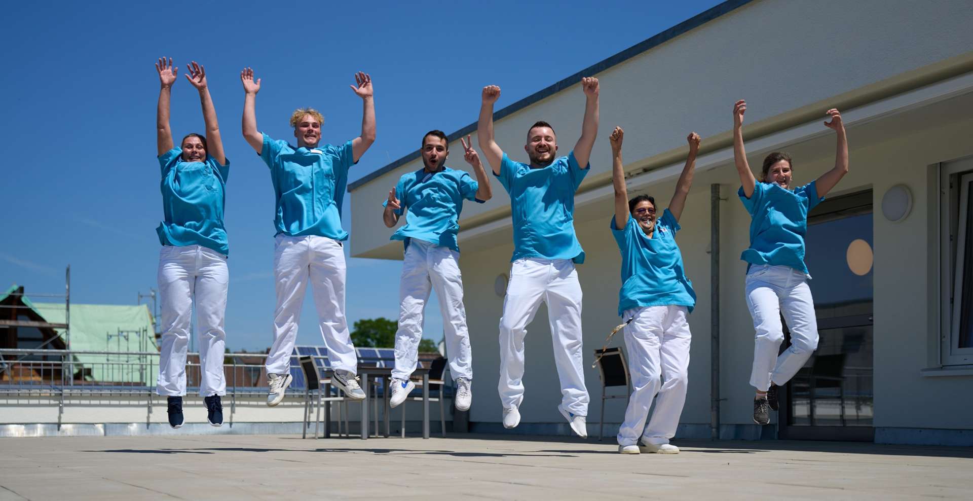 Ausbildung und Praktika bei der Diakonieschwesternschaft Ausbildung und Praktika bei der Diakonieschwesternschaft